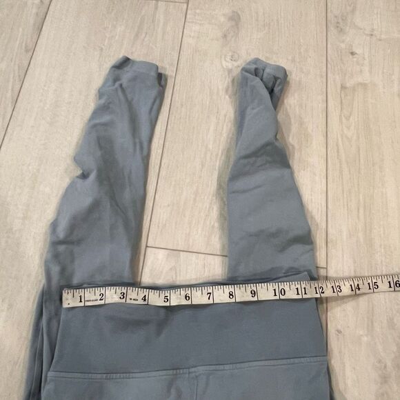 Lululemon Women's Inner Glow Tight Washed Chambray Ruched Legging size 4 - Picture 6 of 10